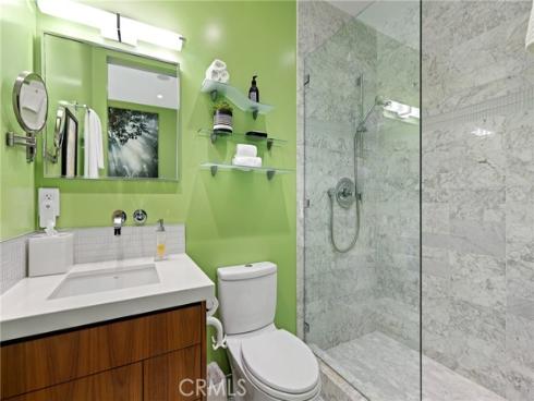 1088 Del Mar Avenue, Laguna Beach, CA