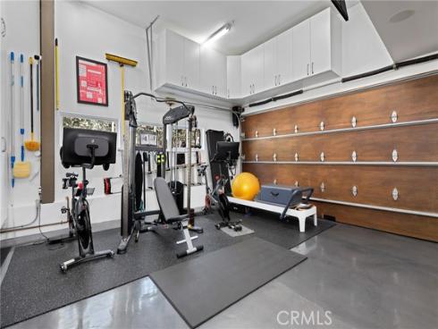 1088 Del Mar Avenue, Laguna Beach, CA