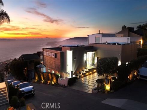 1088 Del Mar Avenue, Laguna Beach, CA