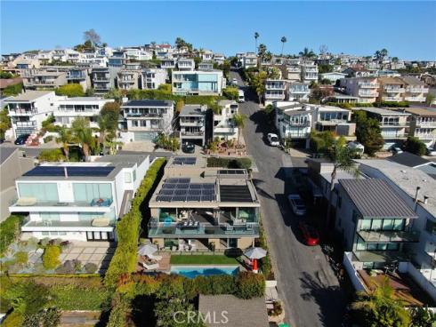 1088 Del Mar Avenue, Laguna Beach, CA