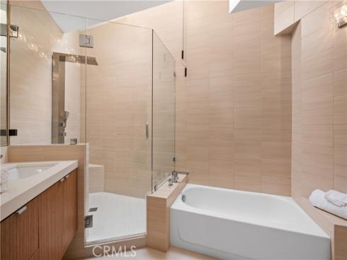 901 Summit Drive, Laguna Beach, CA