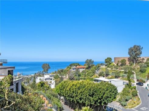 901 Summit Drive, Laguna Beach, CA
