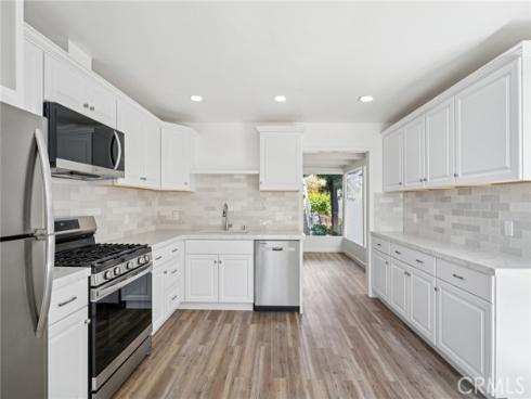 295  Wave   Street, Laguna Beach, CA