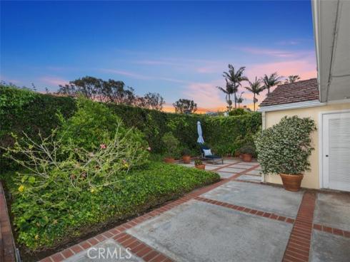 27 S La Senda Drive, Laguna Beach, CA