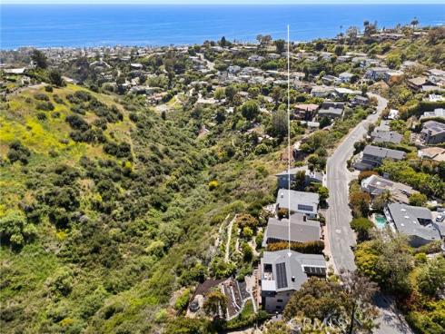 1435 Cerritos Drive, Laguna Beach, CA