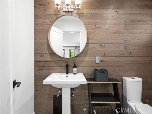 1435 Cerritos Drive, Laguna Beach, CA