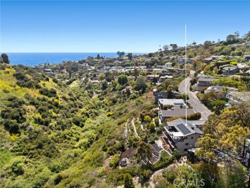 1435 Cerritos Drive, Laguna Beach, CA