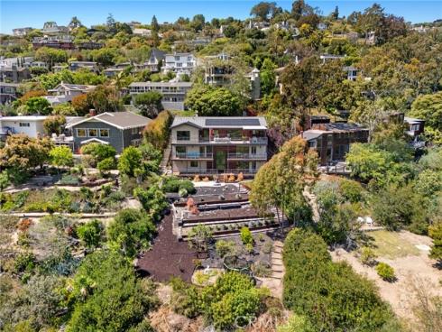 1435  Cerritos   Drive, Laguna Beach, CA