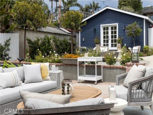 556 Through Street, Laguna Beach, CA