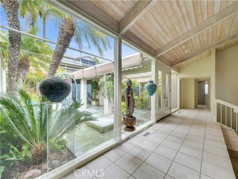 537 Dunnegan Place, Laguna Beach, CA