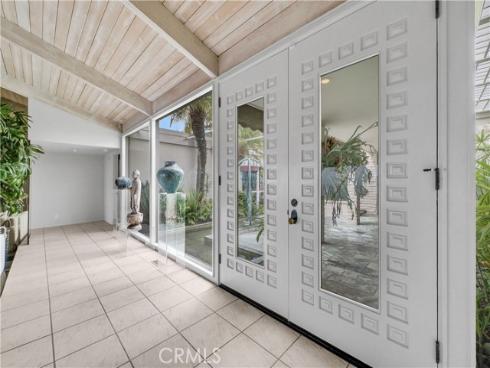 537 Dunnegan Place, Laguna Beach, CA