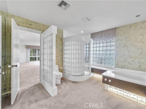 537 Dunnegan Place, Laguna Beach, CA