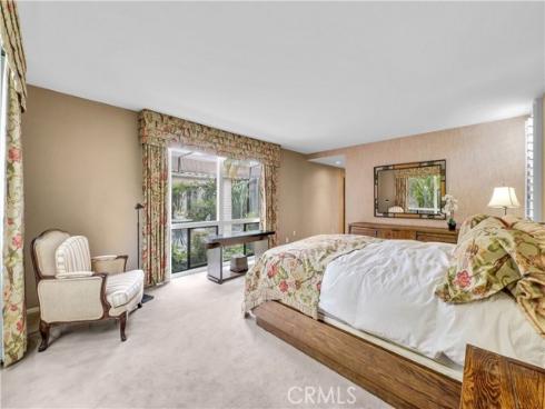 537 Dunnegan Place, Laguna Beach, CA