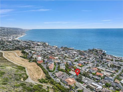 537 Dunnegan Place, Laguna Beach, CA
