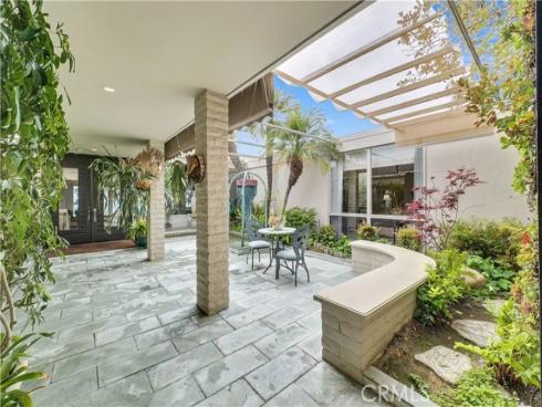 537 Dunnegan Place, Laguna Beach, CA