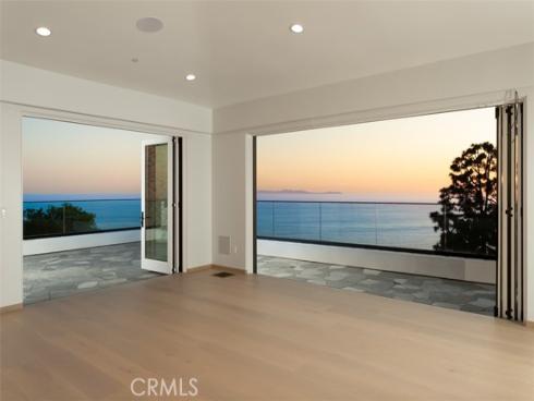 31 N Vista De Catalina , Laguna Beach, CA