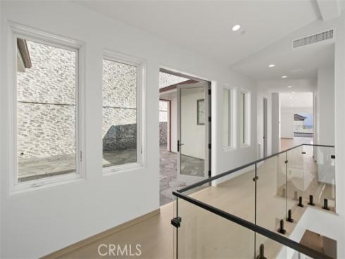 31 N Vista De Catalina , Laguna Beach, CA