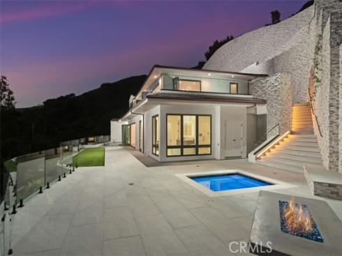 31 N Vista De Catalina , Laguna Beach, CA