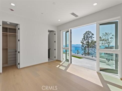 31 N Vista De Catalina , Laguna Beach, CA