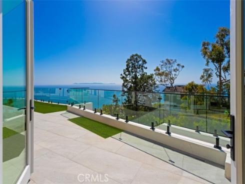 31 N Vista De Catalina , Laguna Beach, CA
