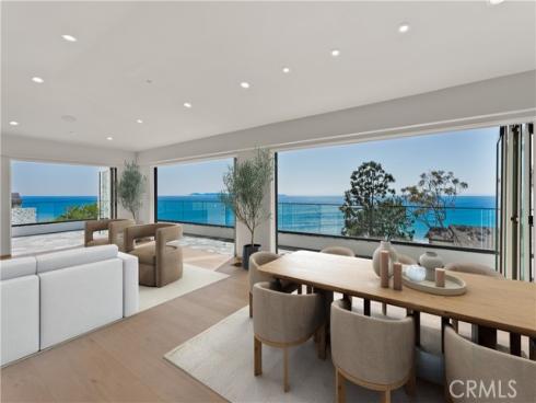 31 N Vista De Catalina , Laguna Beach, CA