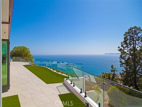 31 N Vista De Catalina , Laguna Beach, CA