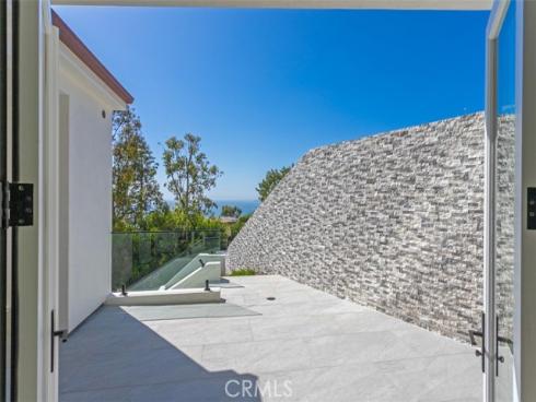 31 N Vista De Catalina , Laguna Beach, CA