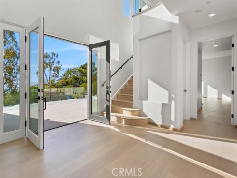 31 N Vista De Catalina , Laguna Beach, CA