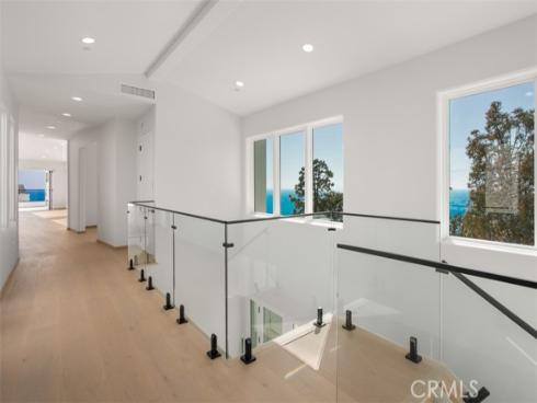 31 N Vista De Catalina , Laguna Beach, CA