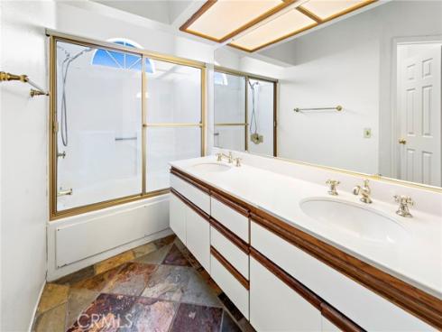 601 San Nicholas 601 Court, Laguna Beach, CA