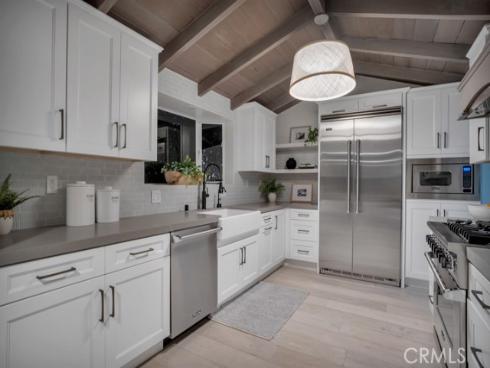 10 Camel Point , Laguna Beach, CA