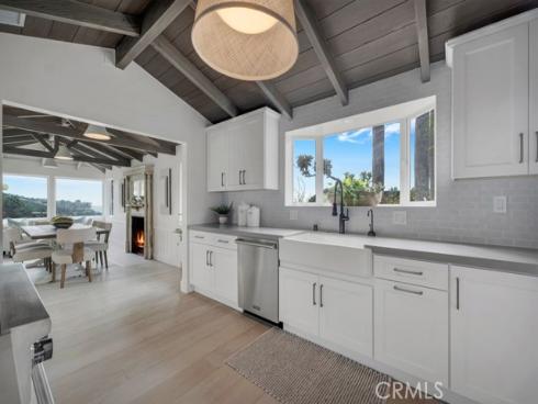 10 Camel Point , Laguna Beach, CA