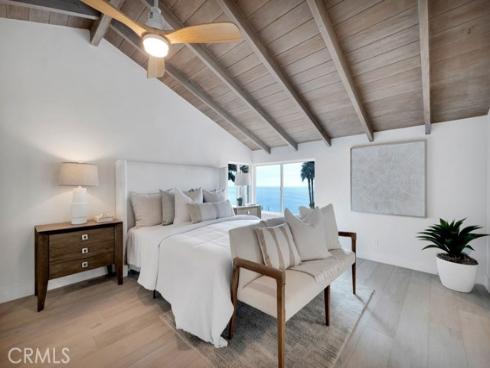 10 Camel Point , Laguna Beach, CA