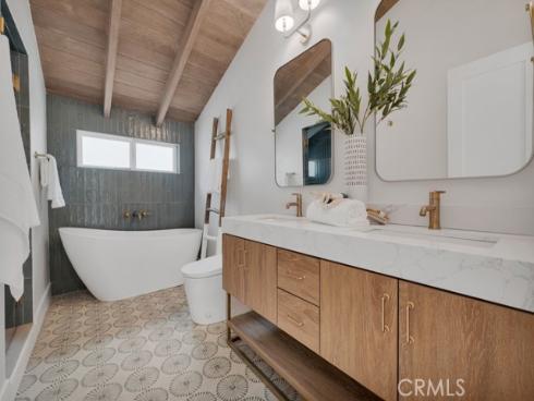 10 Camel Point , Laguna Beach, CA