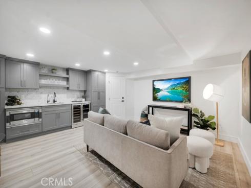 10 Camel Point , Laguna Beach, CA