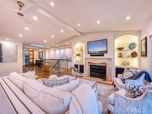 1155 Katella Street, Laguna Beach, CA