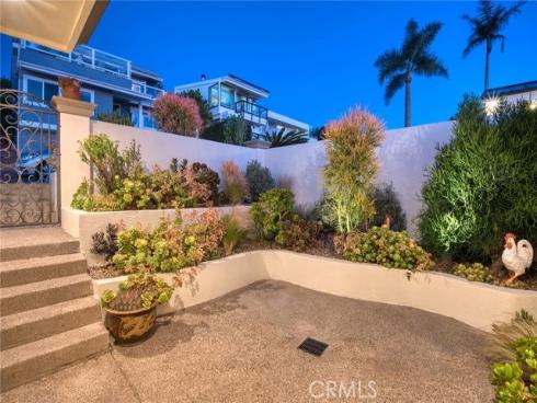 1155 Katella Street, Laguna Beach, CA