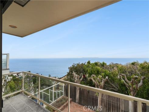 883 Katella Street, Laguna Beach, CA