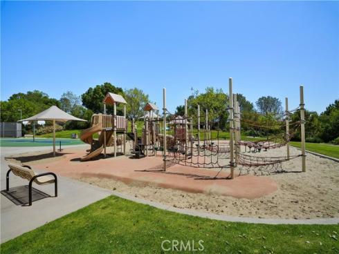 883 Katella Street, Laguna Beach, CA