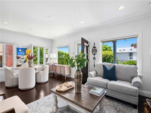 541 Thalia Street , Laguna Beach, CA