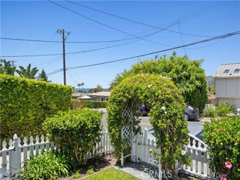 541 Thalia Street , Laguna Beach, CA
