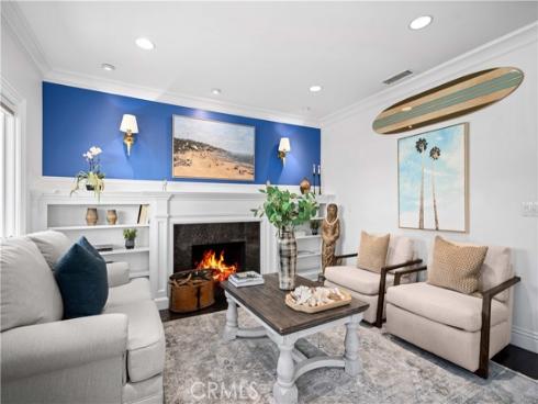 541 Thalia Street , Laguna Beach, CA