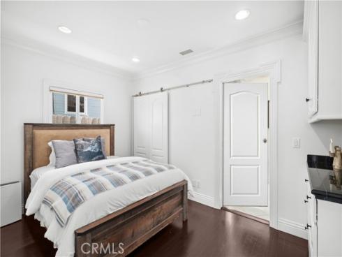 541 Thalia Street , Laguna Beach, CA