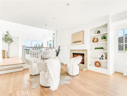 432 Holly Street, Laguna Beach, CA