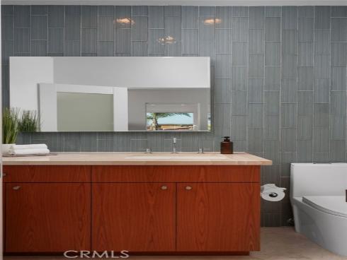 1119  Katella   Street, Laguna Beach, CA