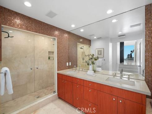 1119  Katella   Street, Laguna Beach, CA