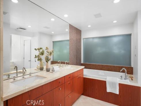 1119  Katella   Street, Laguna Beach, CA