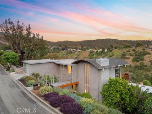 1385  Terrace Way  , Laguna Beach, CA