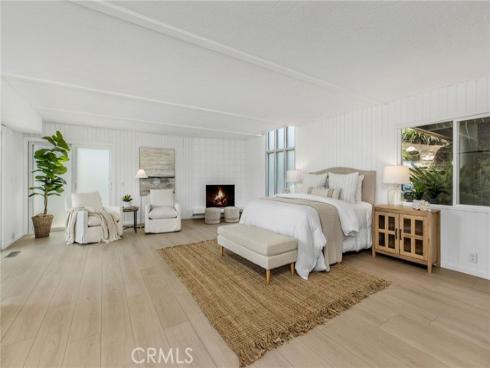 1385  Terrace Way  , Laguna Beach, CA