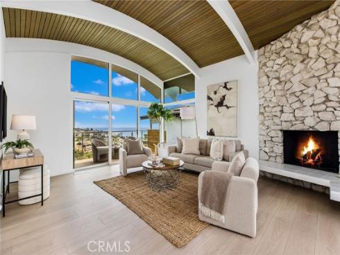 1385  Terrace Way  , Laguna Beach, CA